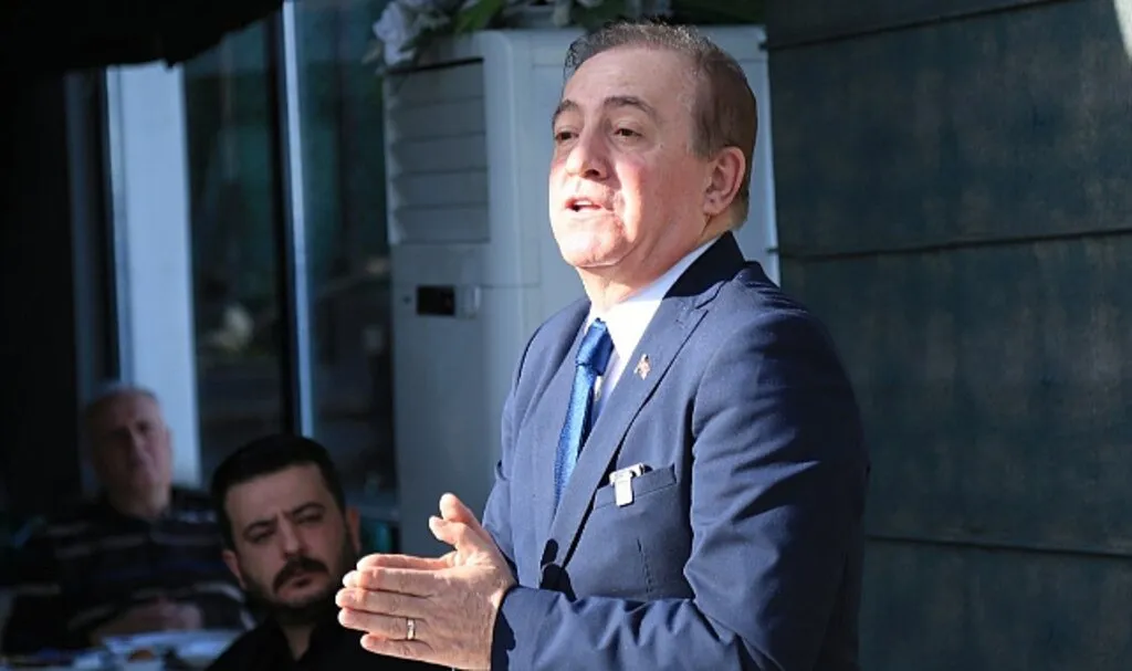 CHP SBB Başkan Adayı Cevat Öncü: Seçildiğimiz Gün Siyasi Ceketlerimizi Kapıda Bırakacağız