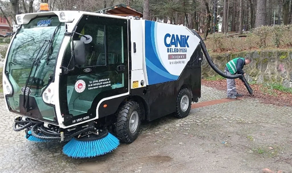 Canik'in Temizlik Araç Filosu Güçlendi