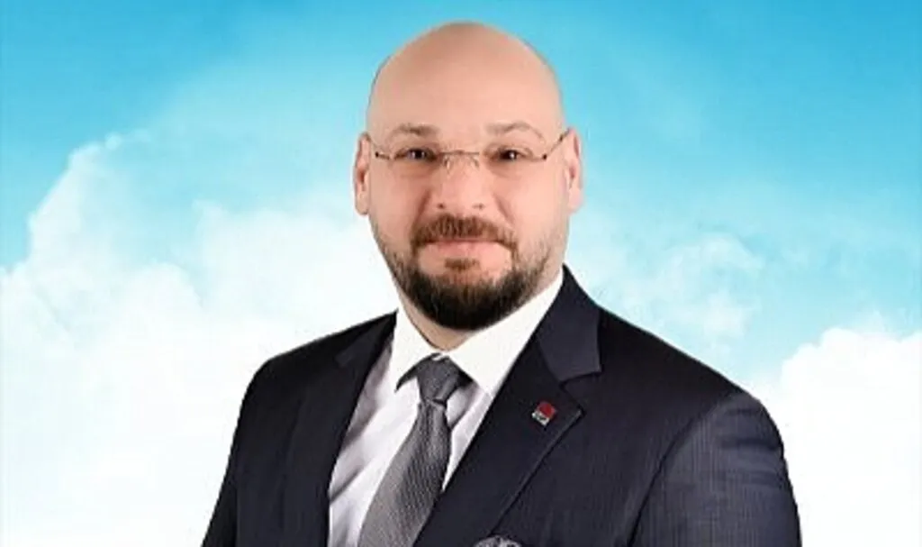 CHP'li Serhat Türkel'den Sağlıkçılara Mesaj