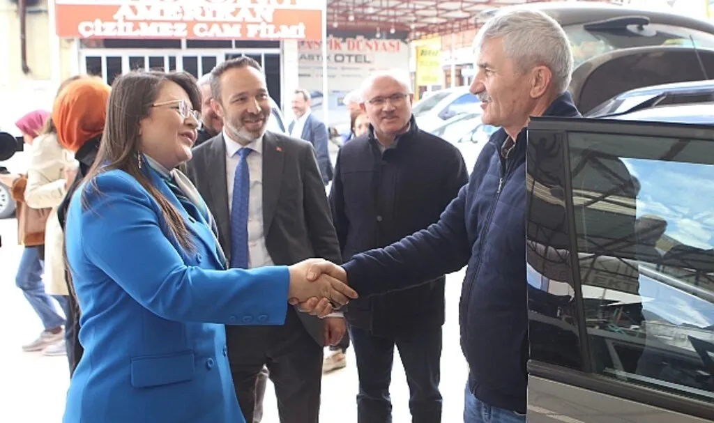 Özlem Maraş: Atakumlu Endişe Etmesin, Geliyoruz!