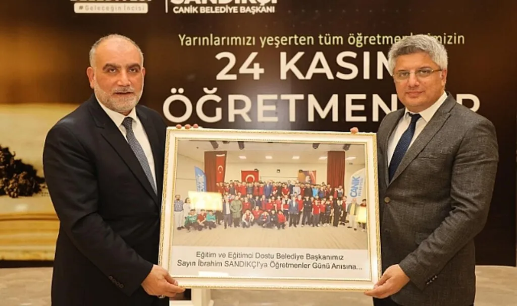Gönüllere Ulaşan Kahramansınız