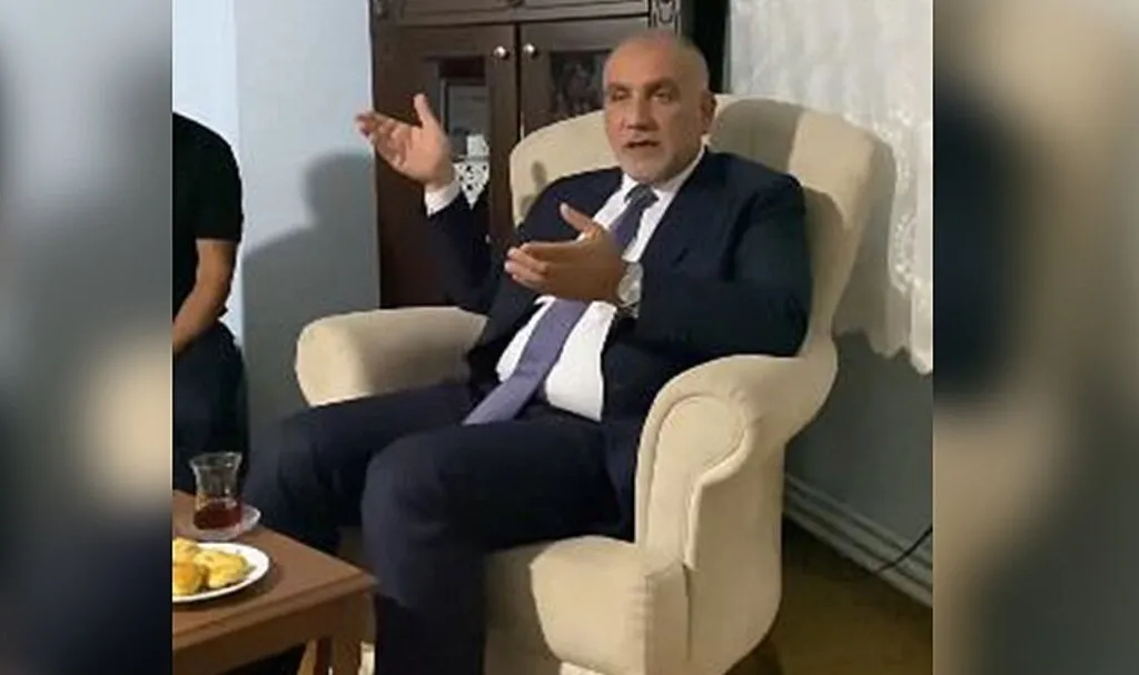 O İnsanların Beddularını Ben Aldım