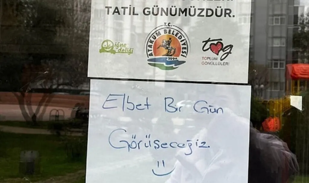 İDGEM'li Gençler Cama Manidar Not Bıraktı