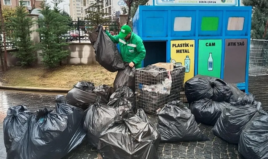 Canik'te Geri Dönüşümden Enerji Tasarrufu