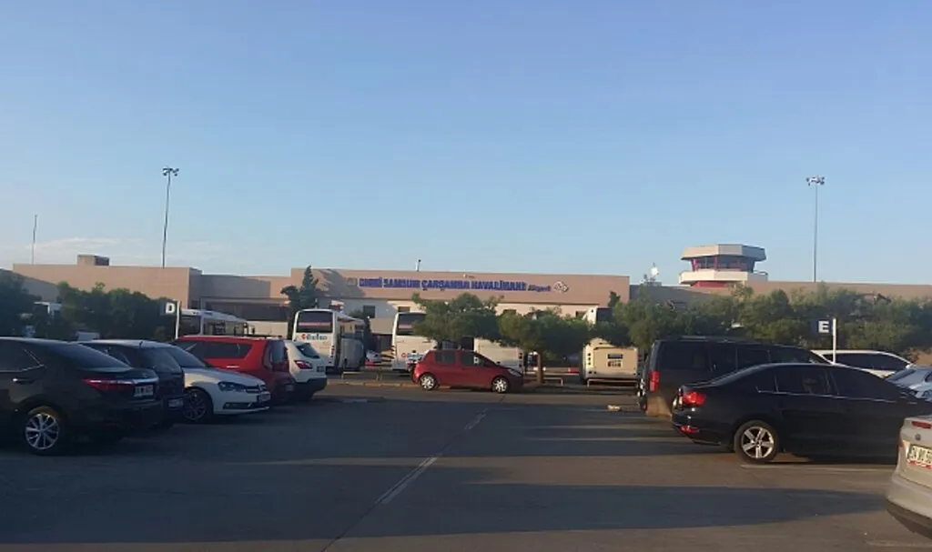 Çarşamba Havaalanı Otoparkında Soygun Var!