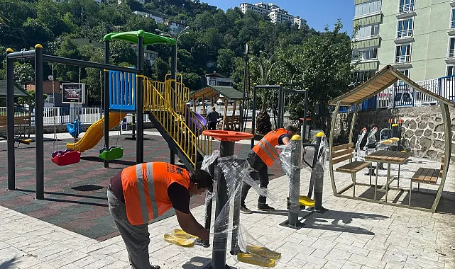 Canik'te Parklara Periyodik Bakım