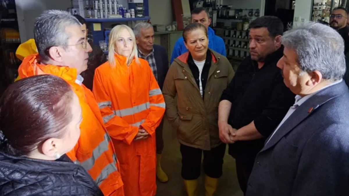 CHP Grup Başkanvekili Günaydın, Samsun'un Havza ilçesinde sel bölgesinde incelemelerde bulundu