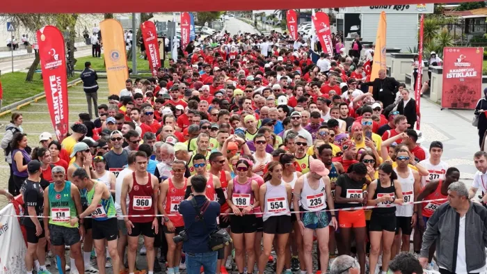 Samsun'da 19 Mayıs coşkusu: Yarı Maraton ve İstiklal Koşusu başladı